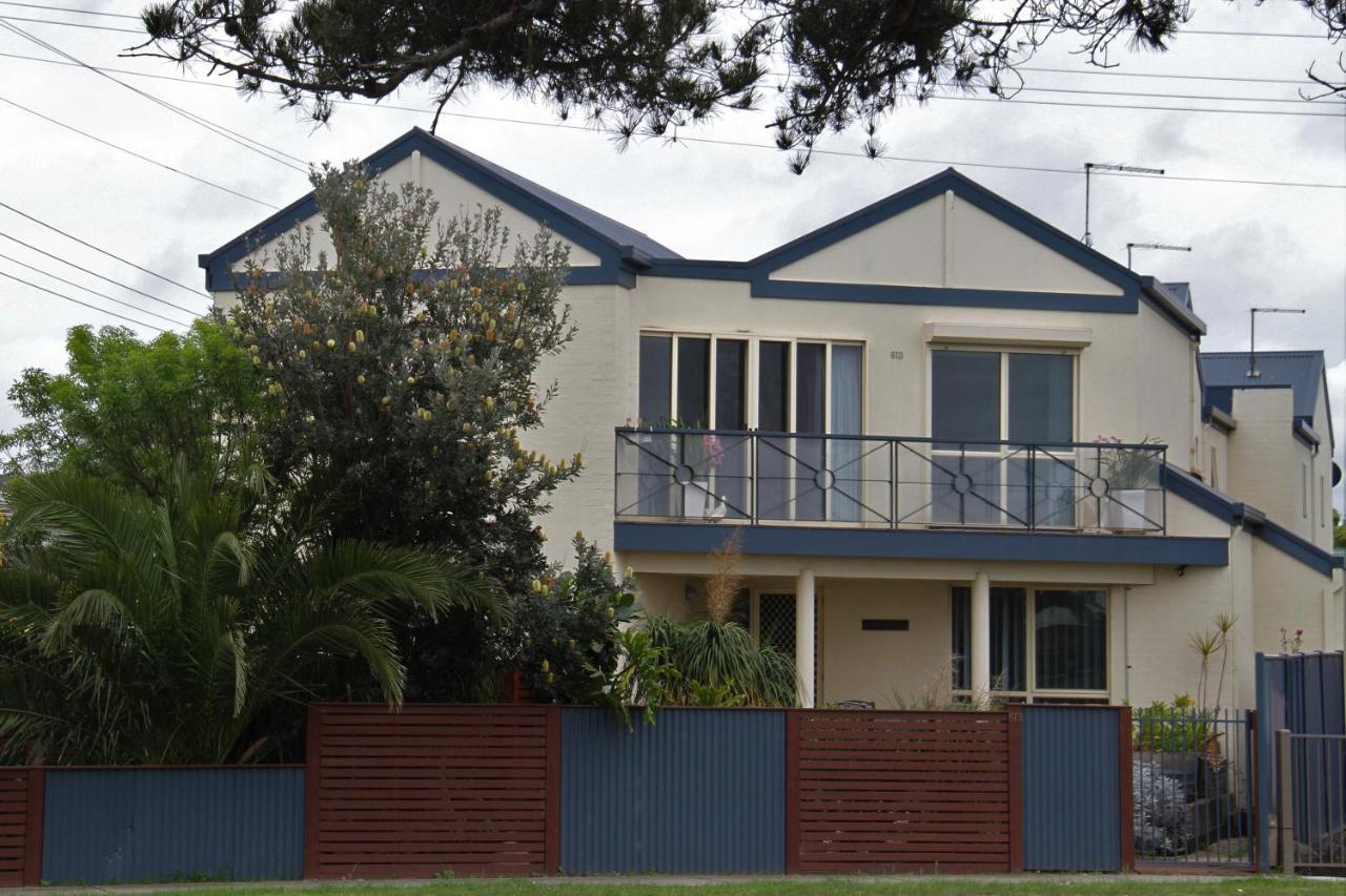 Sea Breeze On The Esplanade Villa Lakes Entrance Luaran gambar